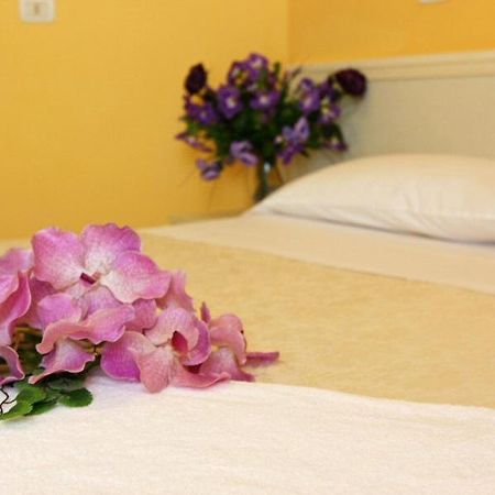 Hotel Leuco' มาร์ตินซิกูโร ภายนอก รูปภาพ