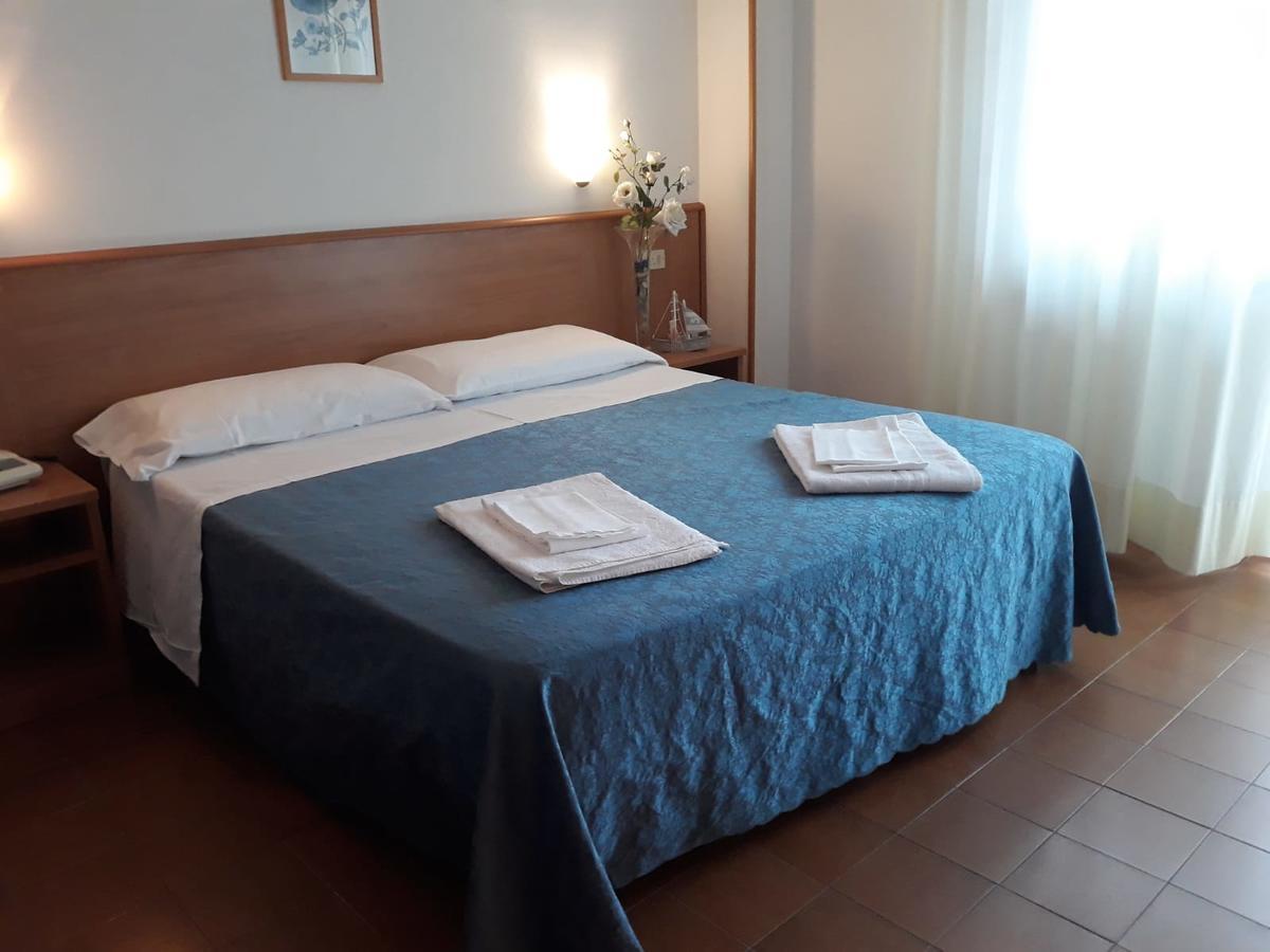 Hotel Leuco' มาร์ตินซิกูโร ภายนอก รูปภาพ